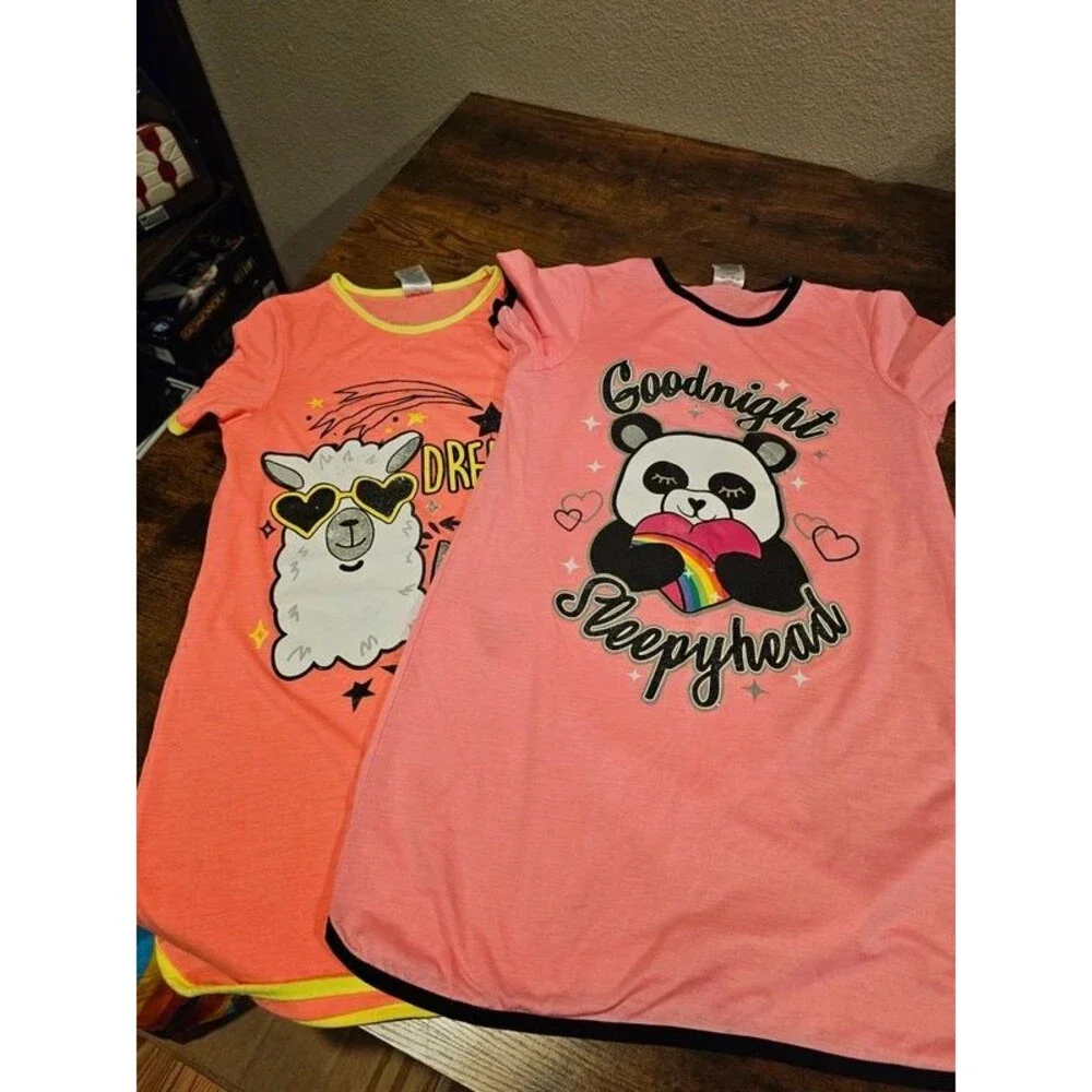 Girl's Nightgown Set